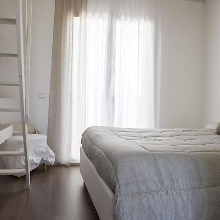 Home Suites Home Salionze Zewnętrze zdjęcie
