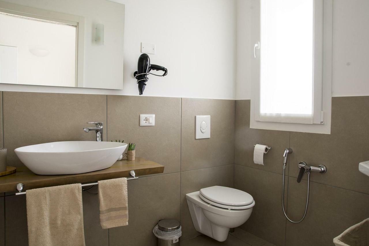 Home Suites Home Salionze Zewnętrze zdjęcie
