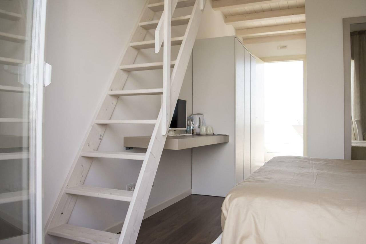 Home Suites Home Salionze Zewnętrze zdjęcie