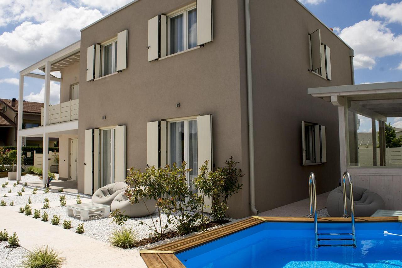 Home Suites Home Salionze Zewnętrze zdjęcie